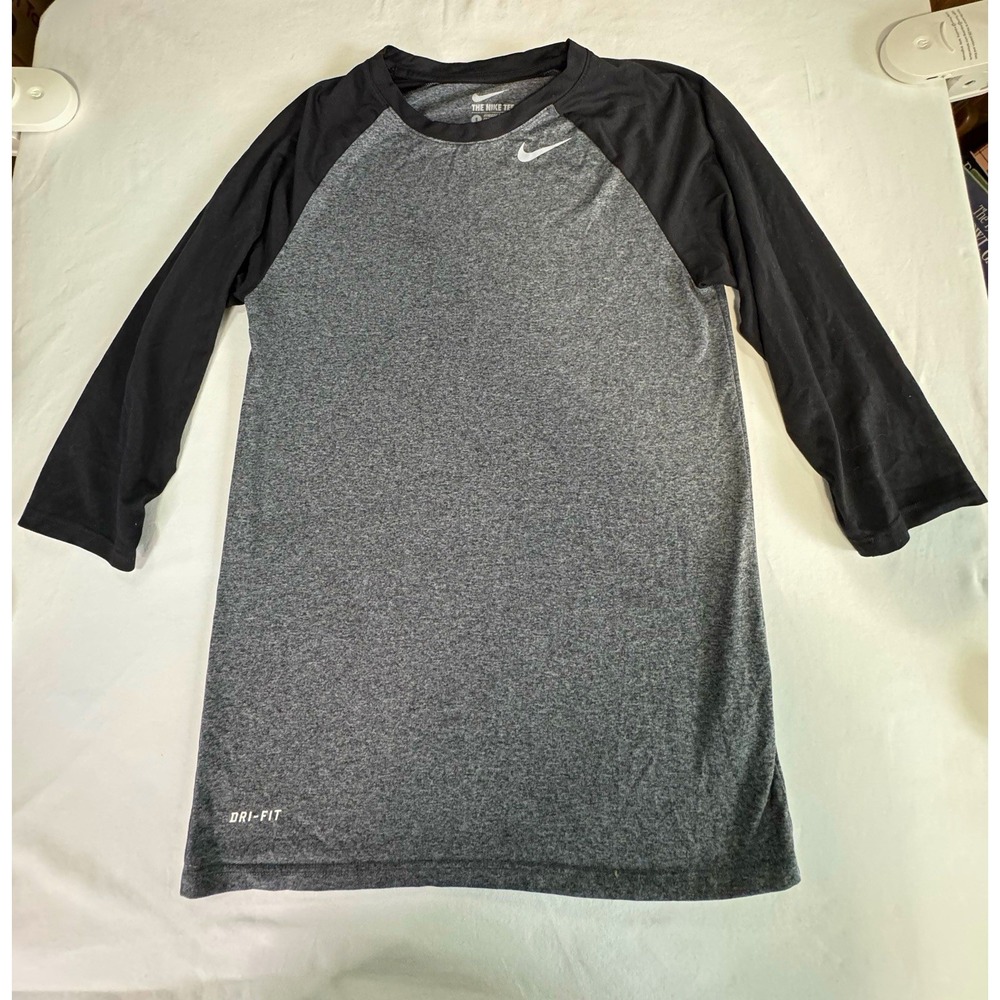Nike Y2K Dri-FIT Men's Athletic Fit Moisture Wicking 3/4 Raglan Tee Gray/Black S
